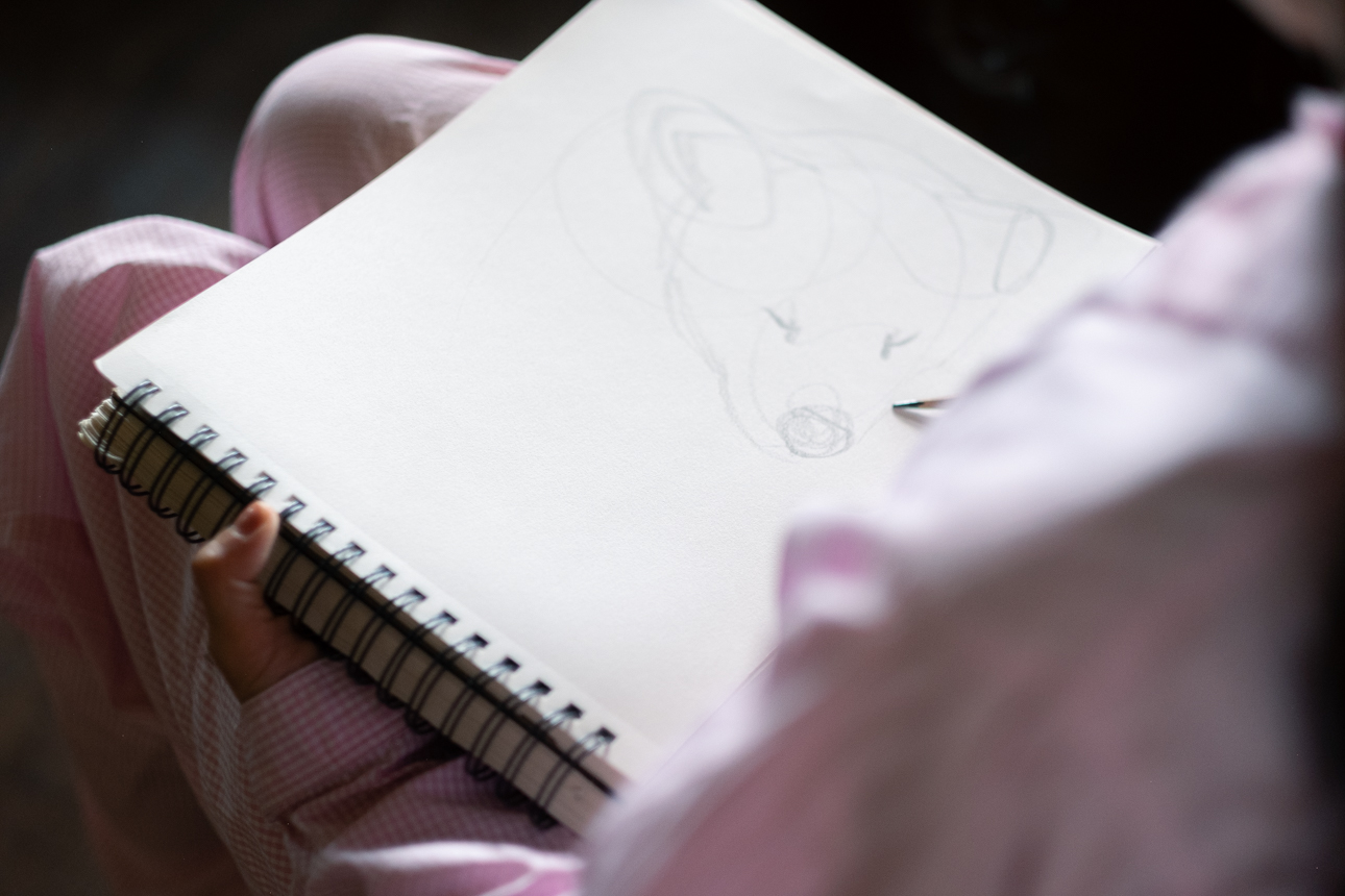 はしもとみおさんが描く月くんの絵